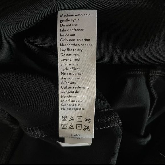 SOLD SPANX Faux Leather Leggings Black High-Waisted Countoured Sz Medium - Picture 10 of 13